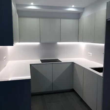 Apartamento Nuevo En El Centro Con Garaje Cadaqués Exterior photo