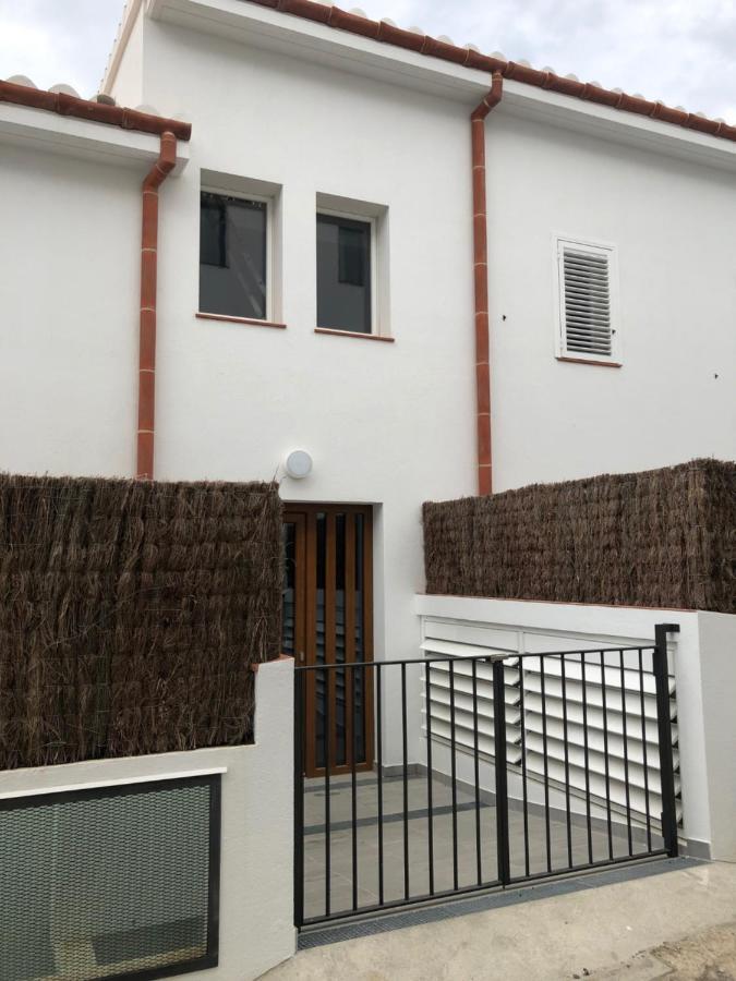 Apartment Nuevo En El Centro Con Garaje Cadaques